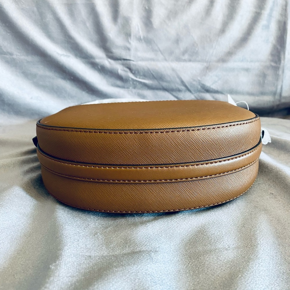 Michael Kors Tan Leather Chain Strap Crossbody Bag NWT - Picture 5 of 7